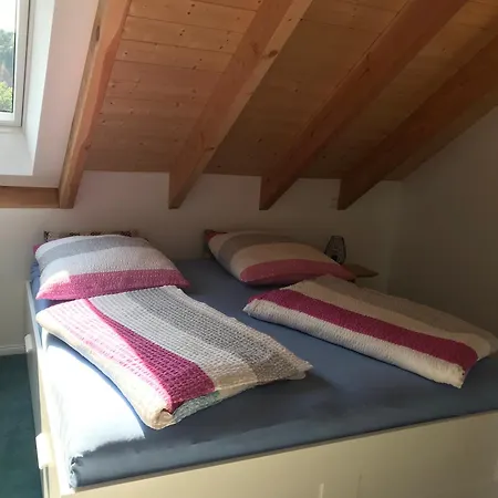 Blockhaus In Traumlage Darstein